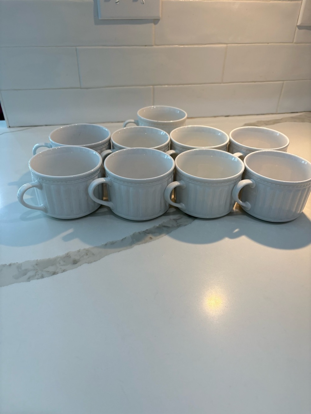 9 Majesticweare by Oneida 8 oz cups